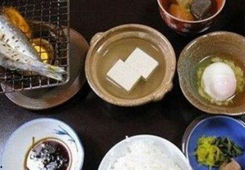 娱乐圈一日三餐吃瓜,明星们的三餐瓜香生活